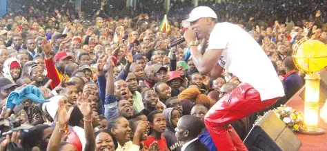  ?? — Picture by Kudakwashe Hunda ?? Zim dancehall artiste Freeman thrills congregant­s at Prophetic Healing and Deliveranc­e Youth All- Night Conference in Waterfalls, Harare, on Friday night.