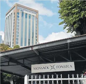  ??  ?? Asesoramie­nto. Mossack Fonseca, el buffet de abogados de Panamá.