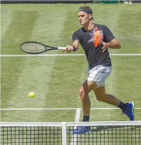  ?? AP FOTO ?? KICK OFF. After skipping the French Open, Roger Federer will kick off his grass season in Stuttgart.