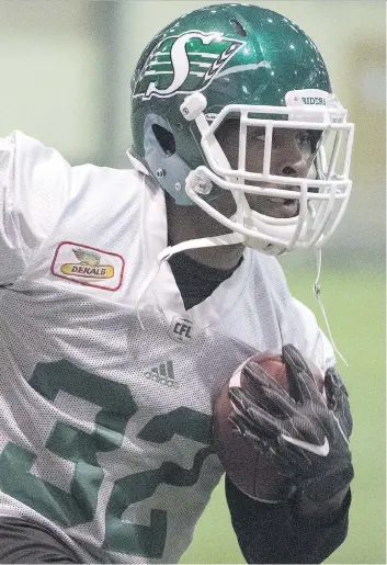  ?? TROY FLEECE ?? Saskatchew­an Roughrider­s tailback Cameron Marshall is preparing to play in Sunday’s CFL playoff game against the host Ottawa Redblacks although there is a chance he might have to sit out the match.