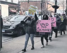  ?? CORTESÍA RAISE YOUR HAND FOR ILLINOIS PUBLIC EDUCATION ?? Piden que más fondos federales se inviertan en las escuelas.