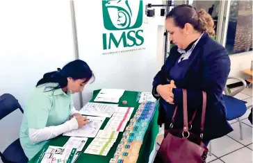  ?? /ANTONIO MELÉNDEZ ?? Solamente en Torreón se brindaron 199 atenciones durante las Jornadas IMSS para Todos del pasado lunes