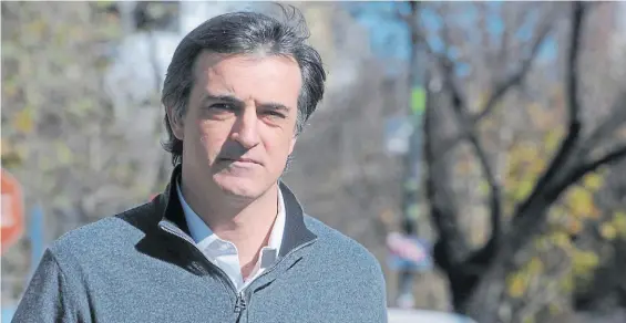  ?? MAURICIO NIEVAS ?? Candidato. Esteban Bullrich, el ex ministro de Educación de Macri, dice que en la campaña muchos buscan que pise el palito.