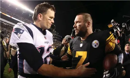  ??  ?? Tom Brady and Ben Roethlisbe­rger meet at midfield after playing at Heinz Field. Photograph: CharlesLeC­laire/USA Today Sports