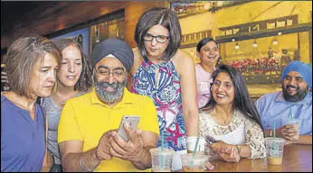  ?? PHOTO: TWITTER ?? Members of National Sikh Campaign inform Americans about their religion amid a spike in hate crimes against the minority community in the country.