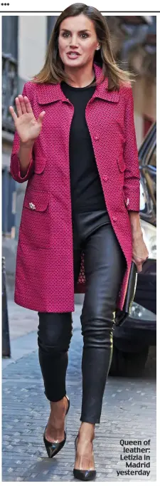  ??  ?? Queen of leather: Letizia in Madrid yesterday