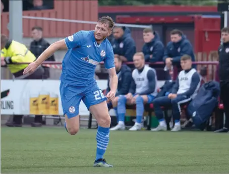  ?? ?? Jason Thomson made his Kelty Hearts debut on Saturday. Photo: Jim Payne