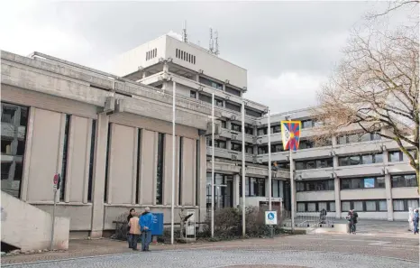  ?? FOTO: SCHEIDERER ?? Wie sieht die Zukunft des Aalener Rathauses aus? OB Thilo Rentschler will diese Frage bis spätestens 2020 beantworte­t haben.