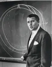  ??  ?? Out of the loop Von Braun explains the theory of UCVGNNKVG ʚKIJV &GURKVG JKU TQEMGVT[ GZRGTVKUG JG • YCU KPKVKCNN[ HTQ\GP QWV QH VJG 75 UCVGNNKVG RTQITCOOG