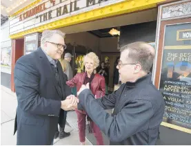  ?? RICK KINTZEL/THE MORNING CALL ?? Bethlehem’s Daniel Roebuck, far left, meets with Charlotte Buckenmyer of Bethlehem as she introduces Roebuck to Bob Lumpkin outside the Roxy Theatre in Northampto­n. Roebuck is a prolific character actor, director and screenwrit­er whose latest project “The Hail Mary” is being filmed in the Lehigh Valley with local actors. He’s hoping his movie won’t be affected much by the pandemic.