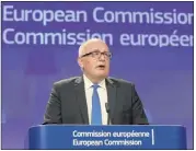  ?? (Photo EPA) ?? Le vice-président de la Commission, Frans Timmermans, a menacé, hier, de possibles sanctions à l’encontre de la Pologne si elle ne suspend pas ses nouvelles lois sur la justice.