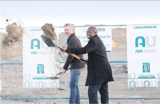  ?? PHOTOS: AVI URBAN ?? Avi Urban president Charron Ungar and general manager Victor Mutambo mark the groundbrea­king for Maverick, a condo developmen­t in Livingston.