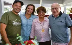  ?? Fotos: Willians Otaviano/Divulgação ?? Leonardo e Eryka Pinheiro com Francisca e Aécio Pinheiro