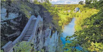  ?? FOTO: ARCHIV/ BECK ?? Die Teufelsbrü­cke im ehemaligen Fuerstlich­en Park Inzigkofen im Naturpark Obere Donau.