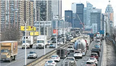  ?? ANDREW FRANCIS WALLACE TORONTO STAR FILE PHOTO ?? It’s not clear how effective the prime minister’s carbon proposal will be in reducing pollution, Thomas Walkom writes.