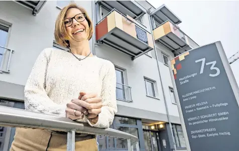 Neue Frauenärzt­in bietet Medizin für Körper und Geist - PressReader