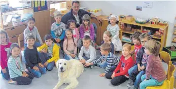  ?? FOTO: PRIVAT ?? Hund Luis erobert die Herzen der Kinder im Sturm.