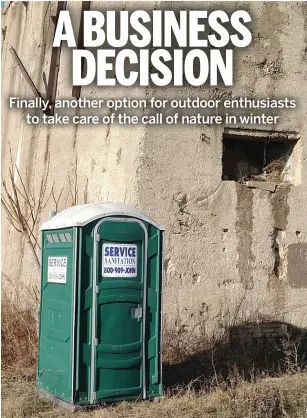  ?? DALE BOWMAN/FOR THE SUN-TIMES ?? A sight to behold: This portable toilet placed Monday at Steelworke­rs Park near the perch-fishing hot spot along the slip north of 87th.