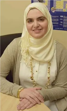  ?? Photo : Ruby Irene Pratka ?? Ramah Sibaii, de l’Assemblée syrienne du Manitoba, est touchée par les gestes de solidarité des Manitobain­s à l’endroit des réfugiés syriens.