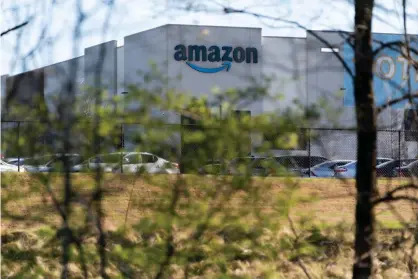  ??  ?? The Amazon fulfillmen­t warehouse in Bessemer, Alabama. Ballots in the vote can be challenged based on several factors, such as the eligibilit­y of the voter in regards to job classifica­tion or dates of employment. Photograph: Elijah Nouvelage/Getty Images