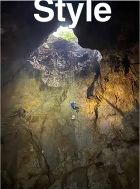  ?? The expedition team
Photo courtesy of ?? DOWN UNDER: A new cave found in the expedition by experts from United Kingdom and Việt Nam last month in Phong Nha - Kẻ Bàng National Park, central province of Quảng Bình.