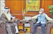  ?? PTI ?? External affairs minister S Jaishankar meets Qatar special envoy Mutlaq bin Majed Al-Qahtani in New Delhi on Sunday.