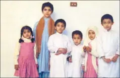  ?? AUTHOR COLLECTION ?? Osama children and grandchild­ren in Abbottabad