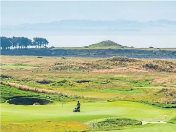  ?? Fife. Picture by Steve MacDougall. ?? SCENIC: The new Dumbarnie Links golf course in