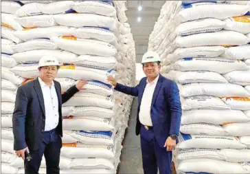  ?? STPM ?? The first export of Cambodian milled rice arrives in Indonesia on November 2, 2023.