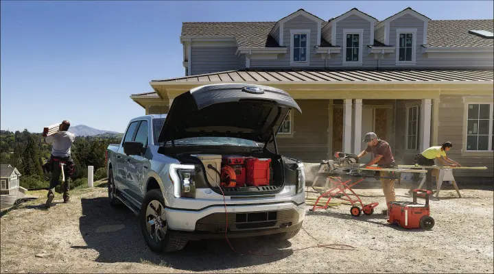  ?? Ford ?? The F-150 Lightning will easily power a job site, making it ideal for commercial use. Making it more appealing for contractor­s is a base price in the low-$40,000 range.