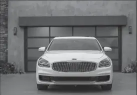  ?? TRIBUNE NEWS SERVICE ?? The 2019 Kia K900. Experts say the cost to repair technology in modern day vehicles could be hefty.