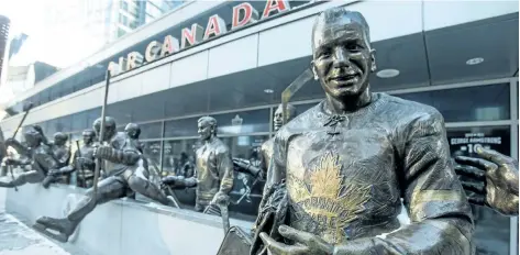 ?? ERNEST DOROSZUK/ TORONTO SUN ?? The statue of Toronto Maple Leafs legend Johnny Bower is seen on Legends Row outside of the Air Canada Canada Centre in Toronto.
