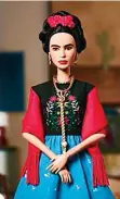  ??  ?? La Barbie se inspiró en Frida “como ícono de lucha y perseveran­cia”.