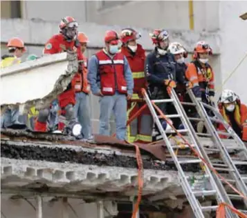  ?? | AP ?? Ayer se desplomó la cúpula de Nuestra Señora de los Ángeles en la delegación Cuauhtémoc.