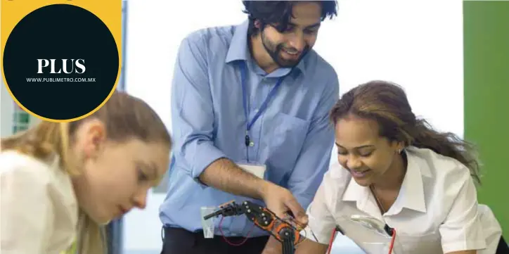  ??  ?? 40 mil niños y jóvenes participar­on en la reciente versión de RobotiX Faire en México, evento que cumple 12 años de historia.