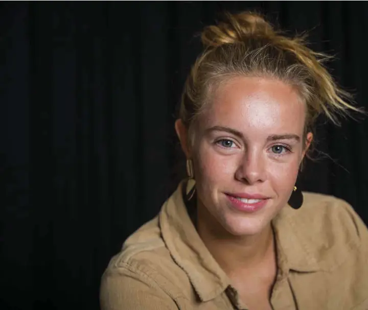  ??  ?? PREMIERE: Lisa Teige filmdebute­rer snart i «Battle».