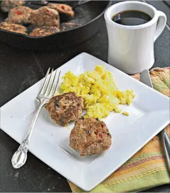  ?? GRETCHEN MCKAY/PITTSBURGH POST-GAZETTE ?? Easy Maple Turkey Breakfast Sausage.