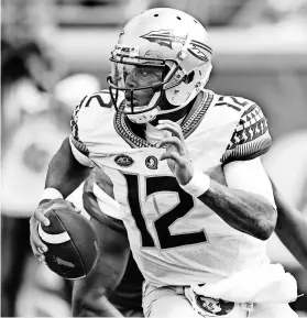  ?? JAMIE RHODES, USA TODAY SPORTS ?? Florida State is banking on improvemen­t from quarterbac­k Deondre Francois, who completed 58.8% of his passes in 2016.