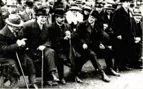  ??  ?? FANS: (l-r) Arthur Griffith, Éamon de Valera, Dublin Lord Mayor Laurence O’Neill and Michael Collins at Croke Park in 1919