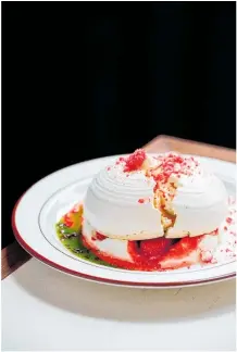  ?? Photos / Babiche Martens ?? The tomato salad, left, and the strawberry meringue at Hotel Ponsonby.