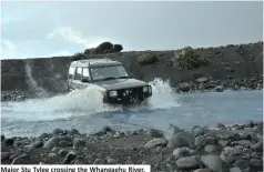  ??  ?? Major Stu Tylee crossing the Whangaehu River.