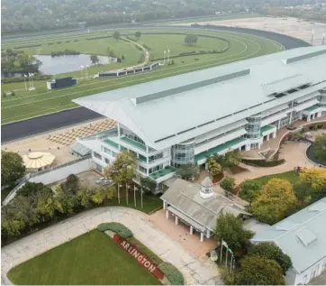  ?? ERIN HOOLEY/CHICAGO TRIBUNE ?? Arlington Park Internatio­nal Racecourse in 2021 in Arlington Heights. The Bears have signed a purchase agreement for Arlington Internatio­nal Racecourse, the near-century-old facility that likely hosted its final horse race.