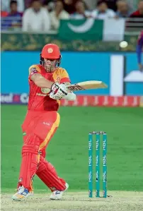  ?? Photo by M. Sajjad ?? Luke Ronchi of Islamabad United in action during the PSL Qualifier against Karachi Kings on Sunday. —