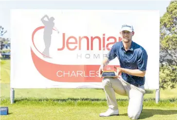  ?? Photo / Golf NZ ?? Sam Jones is the first amateur to win the Jennian Homes Trophy.