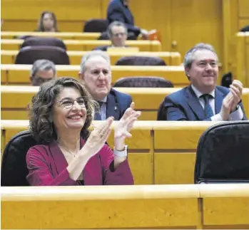  ?? ?? La vicepresid­enta y ministra de Hacienda, María Jesús Montero, ayer, en el Senado.