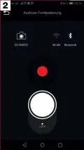  ??  ?? 2
Fernsteuer­ung mit Live-Bild am Smartphone über WLAN: Alles Nötige lässt sich in der App einstellen, auch sämtliche AF-Modi der S5 (1). Der einfache Fernauslös­er mit Feststellt­aste für Langzeitbe­lichtungen im B-Modus funktionie­rt per Bluetooth (2).