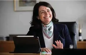  ?? Fotos: Gerry Huberty ?? Béatrice Belorgey ist seit Juli 2020 Vorstandsv­orsitzende bei der BGL BNP Paribas.