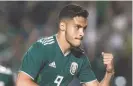  ??  ?? Raúl Jiménez lleva 15 goles en el Tricolor y seguirá como referente si mantiene su buen paso en la Liga de Inglaterra.