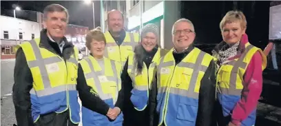  ??  ?? MP David Rutley with some of the Macclesfie­ld Street Angels