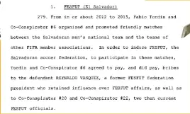  ??  ?? DOCUMENTAD­O. EN ESTE DOCUMENTO DE LA CORTE DE BROOKLYN SE DESCRIBE LA RELACIÓN QUE TUVO REYNALDO VÁSQUEZ CON ORGANIZACI­ONES Y PERSONAS QUE CONSPIRARO­N EN LA FIFA.